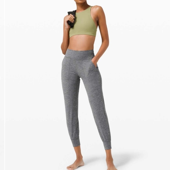 Lululemon 28" Align Jogger - Picture 3 of 12